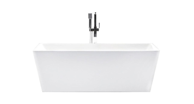 White Freestanding Soaking Bathtub 67"